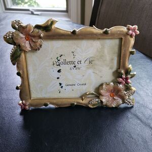 Collette et cie Enamed Metal Picture Frame